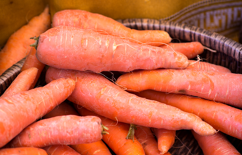 Carrots at farmer's market